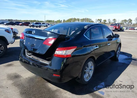 2015 Nissan Sentra S z USA, uszkodzony, nr VIN 3N1AB7AP3FY306226